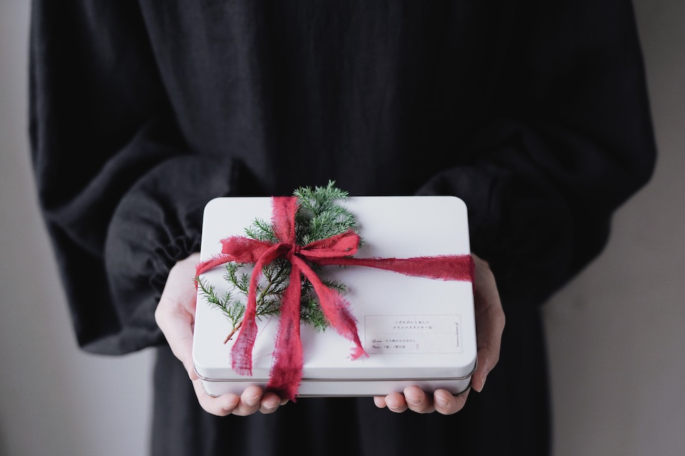 こぞらのいとおしいクリスマスクッキー缶 /「星」: 十八時からのはなし 